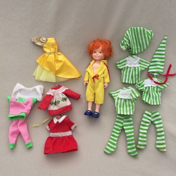 Vintage Little Orphan Annie Doll With Multiple Outfits - Picture 1 of 6